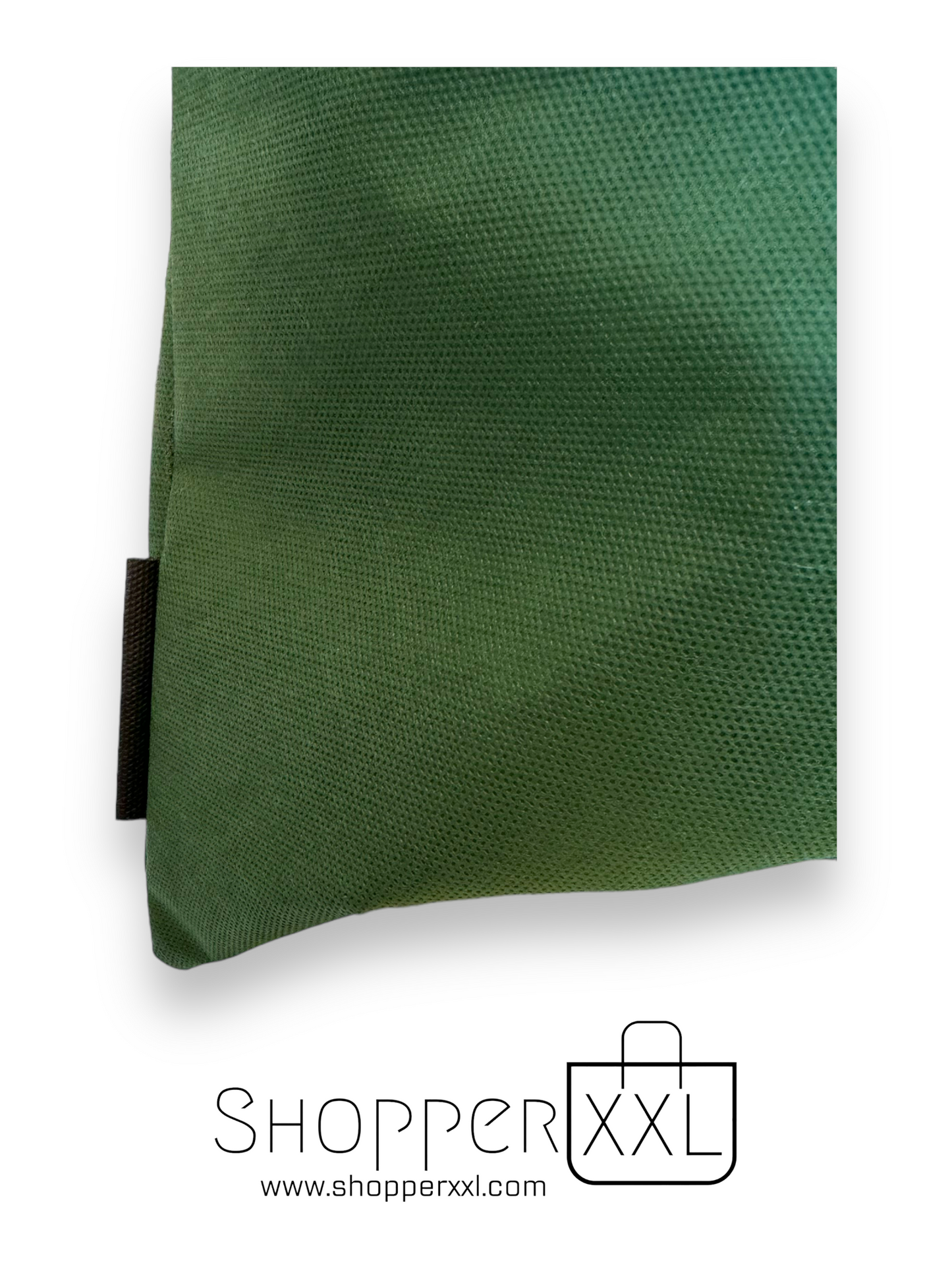Sacchetto riciclato e handmade dal forte impatto visivo