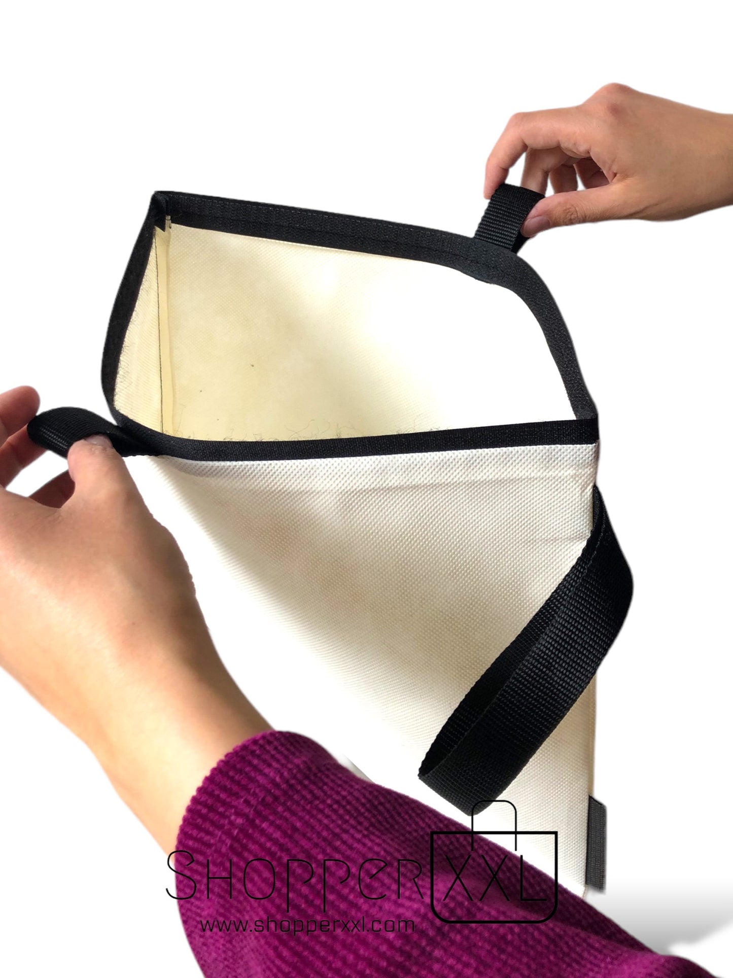 Shopper ecologica panna, realizzata in TNT riutilizzabile, elegante e raffinata